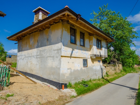Къща в планинско село