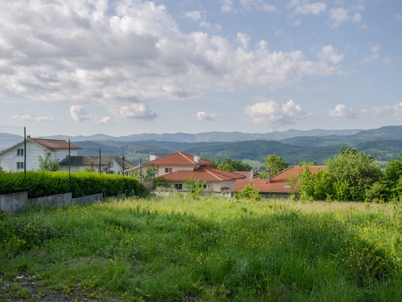Парцел за строеж с гледка