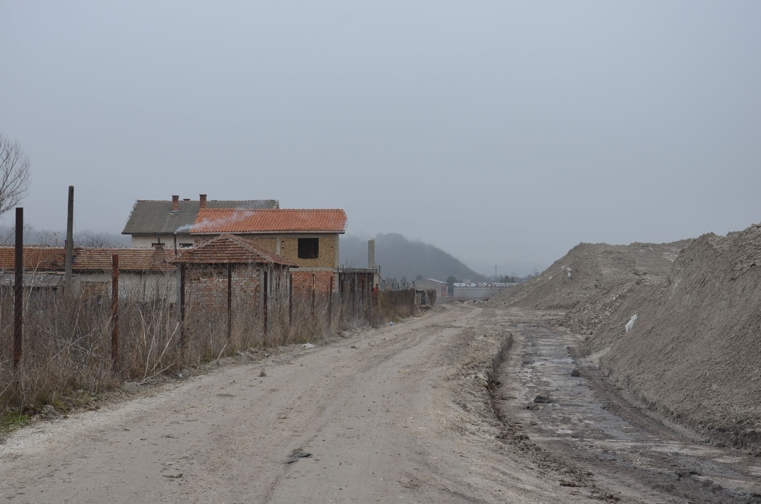 Земя в индустриалната зона на град Севлиево