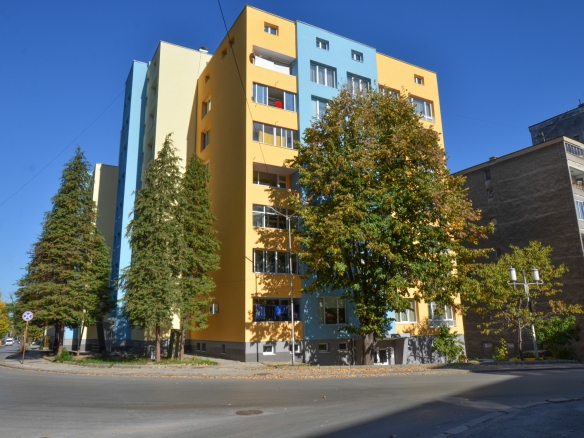 Апартмент в реновирана сграда