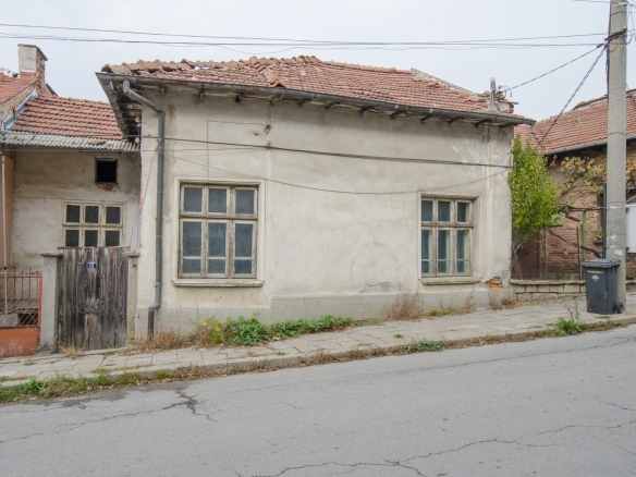 Стара къща за реставрация
