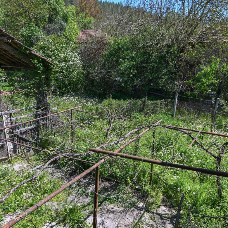 Small rural house on the edge of the village Gabene