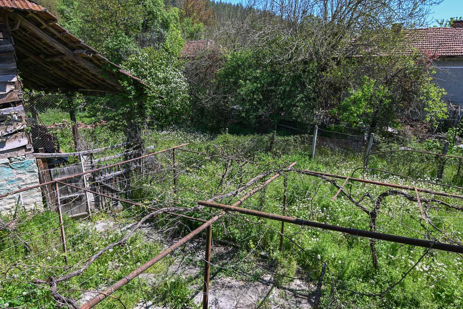 Small rural house on the edge of the village Gabene