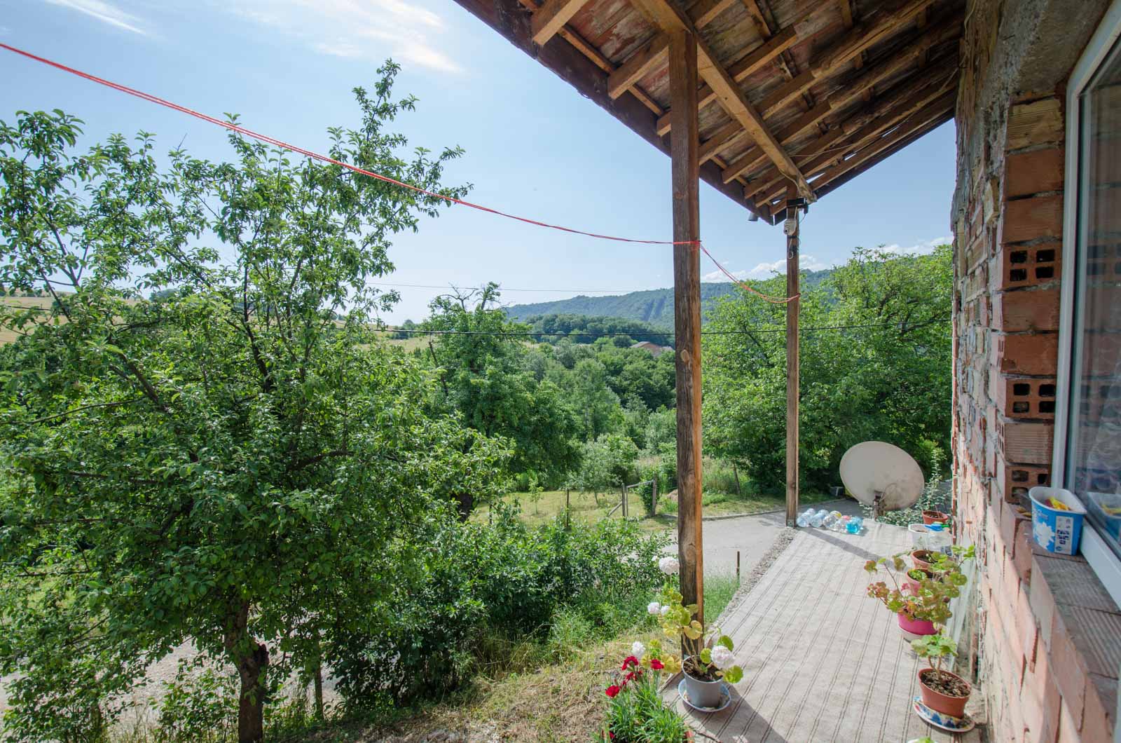 Продава къща на слънчево място в кв. Велчевци
