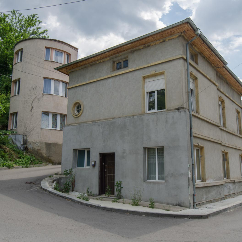 Продава стара градска къща на известна габровска фамилия